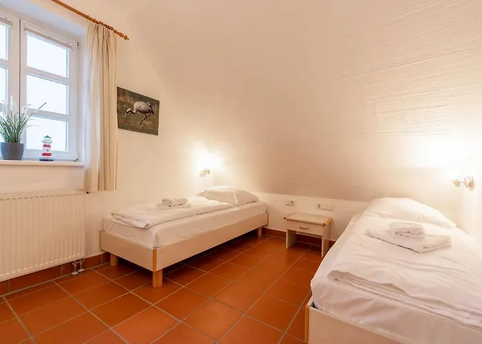 Rugana - Klassik Mit 2 Schlafzimmern Und Terrasse D01 Dranske